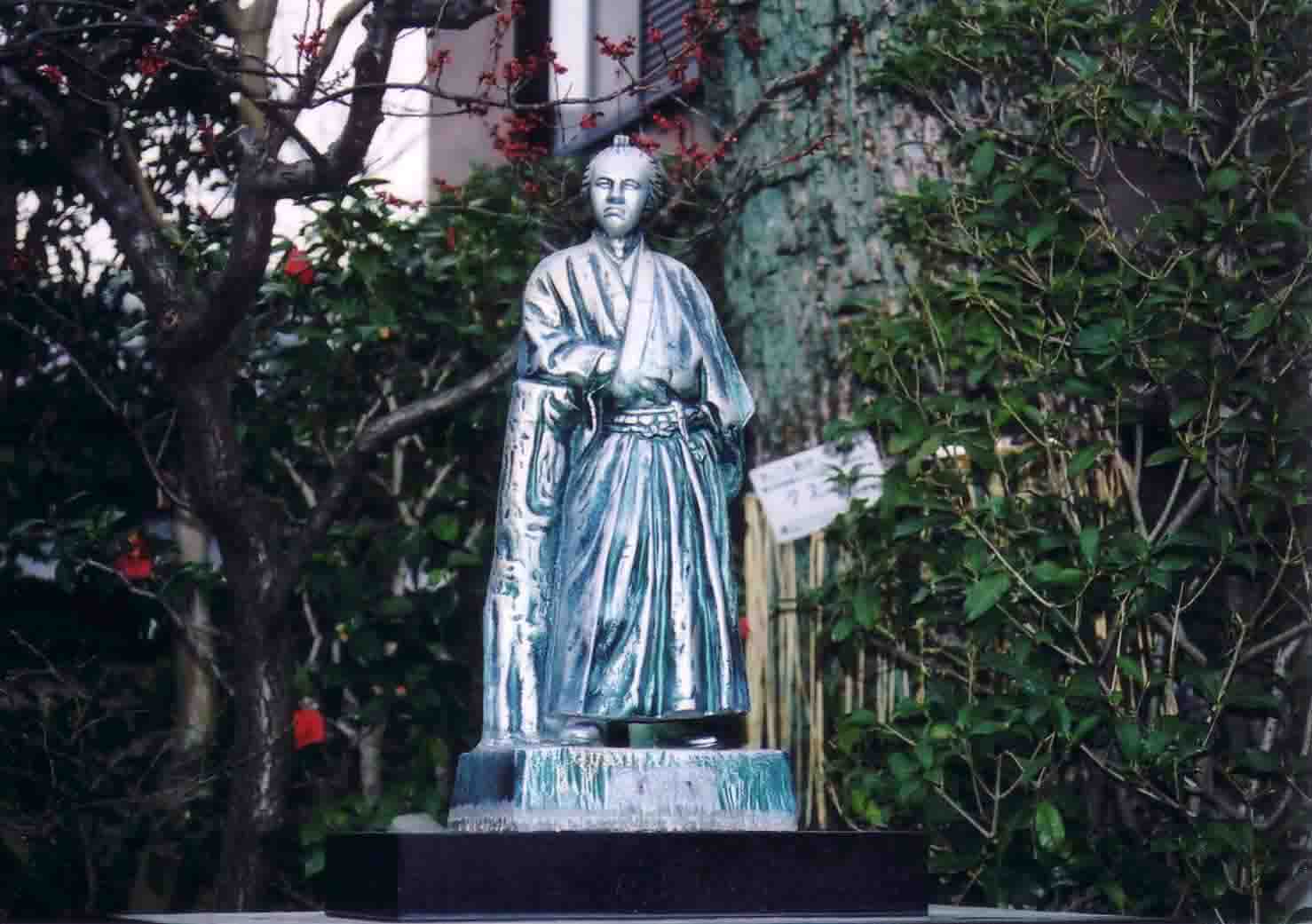 坂本龍馬の像